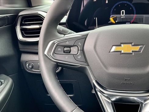 New 2026 Chevrolet TrailBlazer LT w/ Convenience Package FWD image 18
