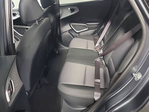 Certified 2024 Kia Soul S FWD image 17