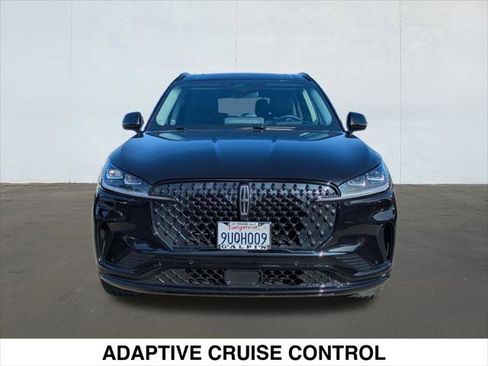 Used 2025 Lincoln Aviator Reserve w/ Luxury Package image 8