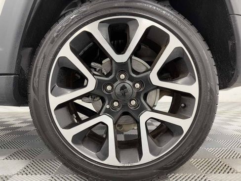 Used 2018 Jeep Compass Limited w/ Navigation Group image 29