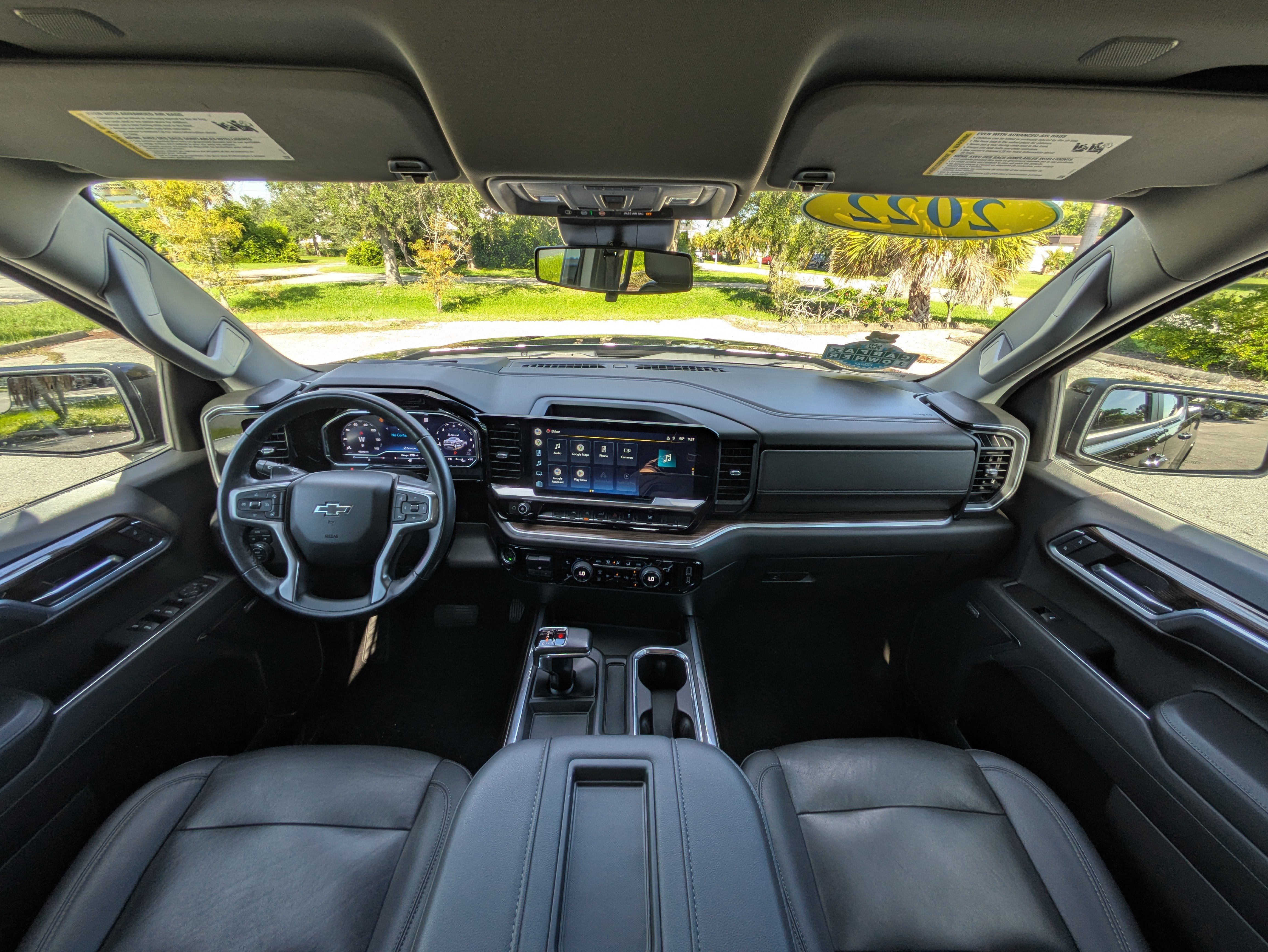 Used 2022 Chevrolet Silverado 1500 RST w/ Convenience Package II AWD/4WD image 32