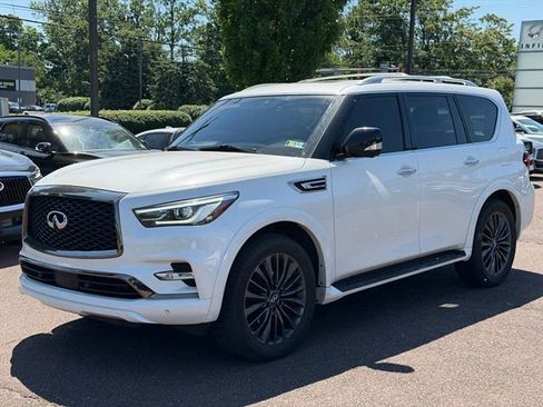 Certified 2024 INFINITI QX80 Premium Select w/ Cargo Package AWD/4WD image 3