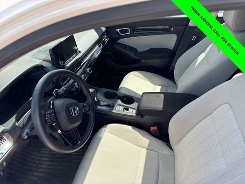 Used 2023 Honda Civic EX image 13