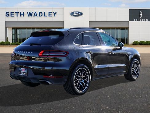 Used 2018 Porsche Macan image 7