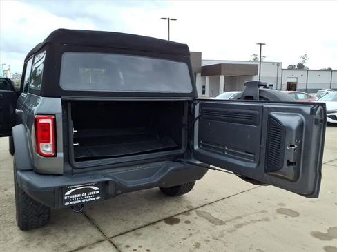 Used 2023 Ford Bronco Black Diamond AWD/4WD image 18