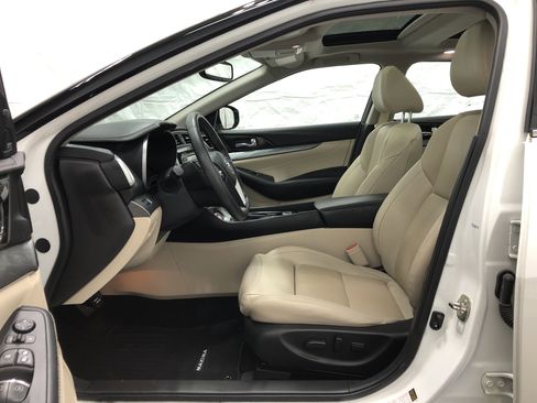 Used 2017 Nissan Maxima 3.5 SL image 15