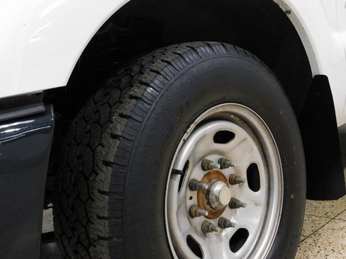 Used 2015 Ford F250 XL RWD image 31