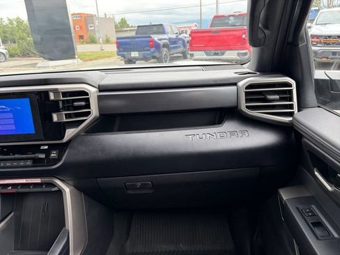Used 2025 Toyota Tundra SR5 AWD/4WD image 20