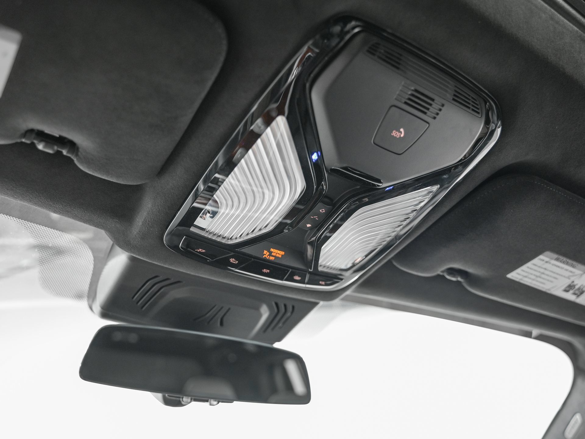 Used 2022 BMW ALPINA XB7 AWD/4WD image 25