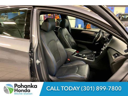 Used 2019 Hyundai Sonata Limited image 6