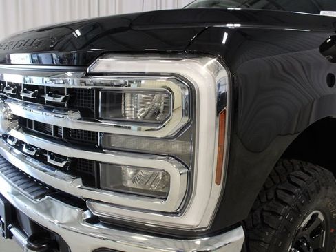 New 2026 Ford F250 Lariat w/ Tremor Off-Road Package AWD/4WD image 34