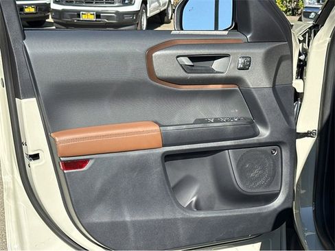 New 2025 Ford Bronco Sport Outer Banks w/ Sasquatch Outer Banks Package image 22