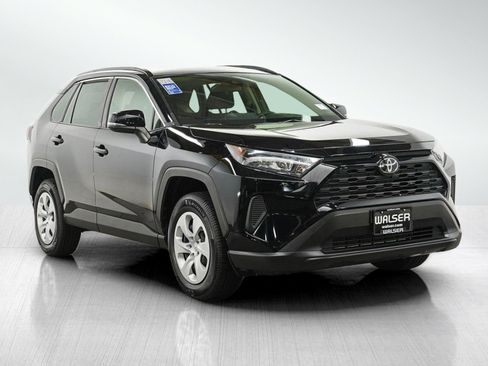 Used 2019 Toyota RAV4 LE AWD/4WD image 7