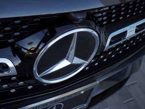 Certified 2022 Mercedes-Benz GLA 250 4MATIC image 13