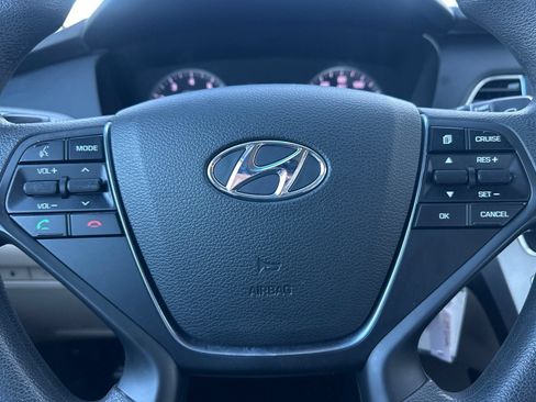 Used 2017 Hyundai Sonata SE FWD image 20