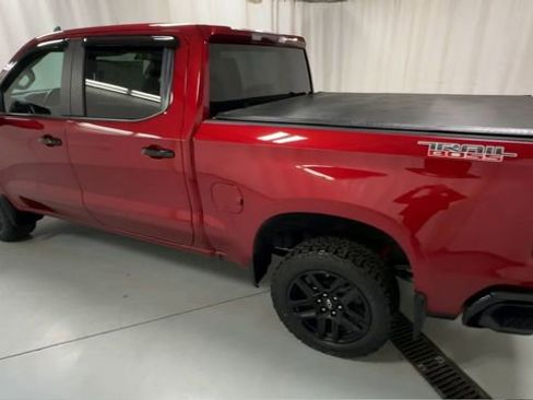 Used 2022 Chevrolet Silverado 1500 LT Trail Boss w/ Safety Package image 6