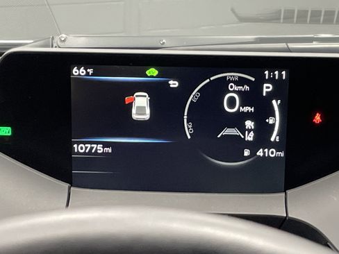 Certified 2024 Toyota Prius XLE image 20