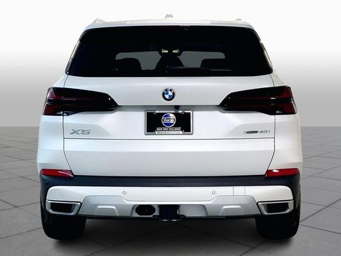 New 2026 BMW X5 xDrive40i image 4