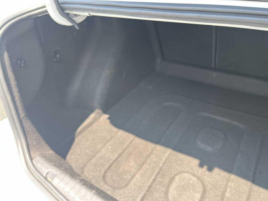 Used 2012 Chevrolet Cruze LT FWD image 29