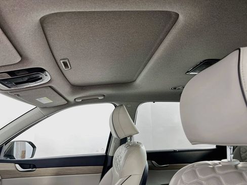 Used 2022 Hyundai Palisade Limited FWD image 23