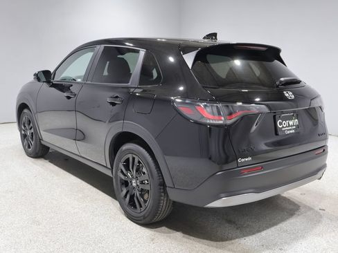 Used 2026 Honda HR-V Sport image 6
