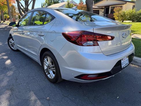 Used 2020 Hyundai Elantra SEL image 1