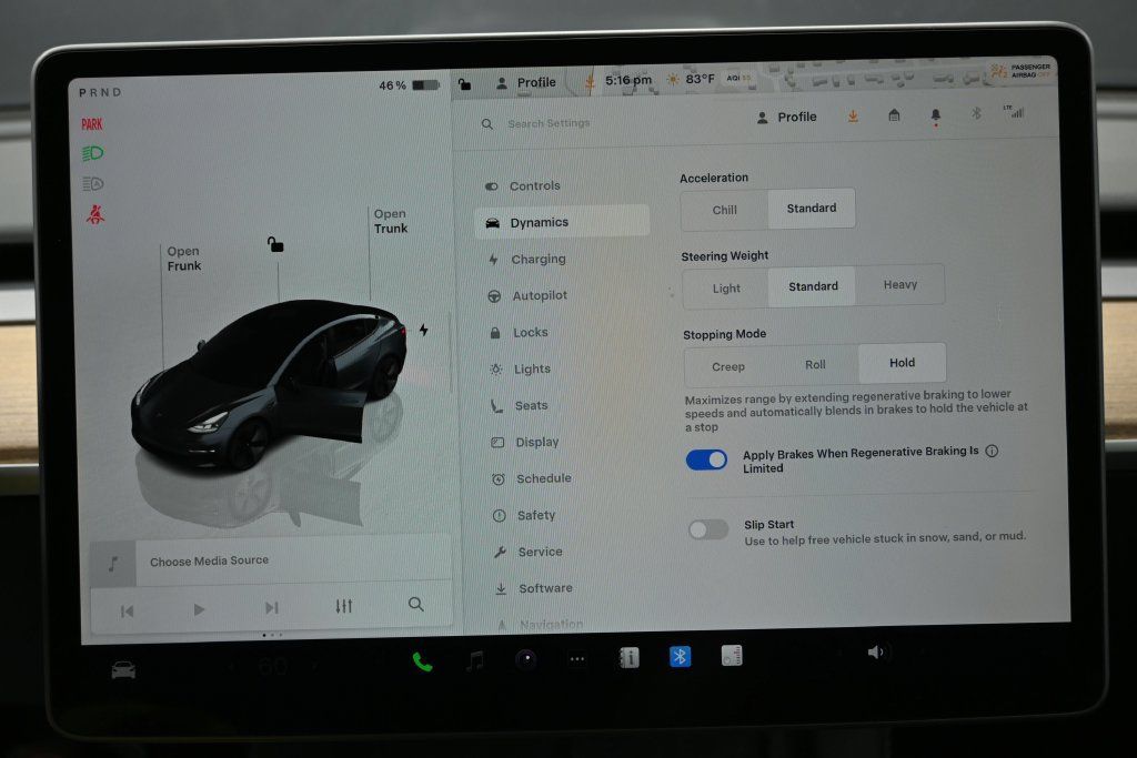 Used 2023 Tesla Model 3 Standard Range RWD image 24