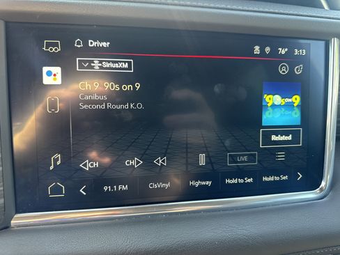 Used 2022 GMC Yukon Denali RWD image 19