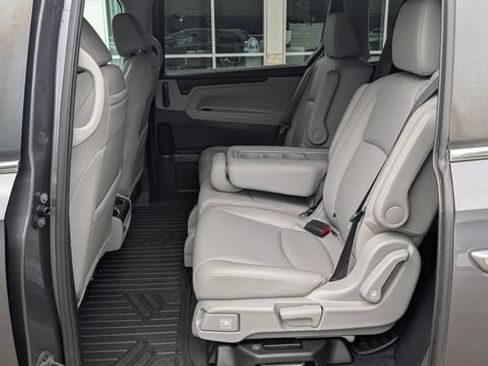 Certified 2019 Honda Odyssey EX-L image 12