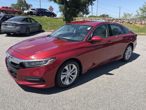 Used 2019 Honda Accord LX image 3