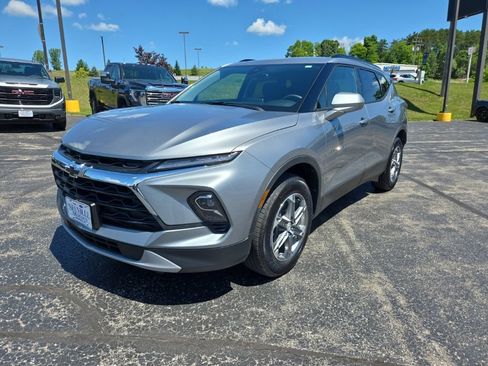 Certified 2025 Chevrolet Blazer LT w/ Convenience Package AWD/4WD image 7