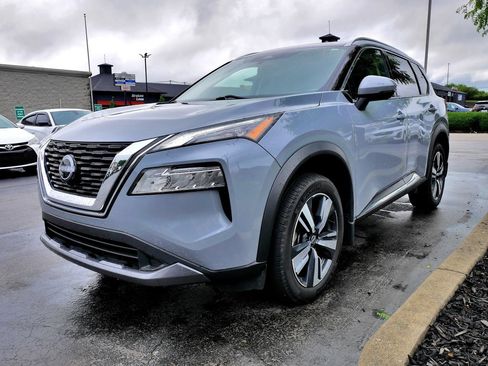 Used 2023 Nissan Rogue SL AWD/4WD image 1