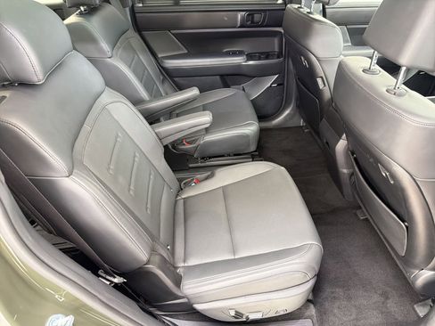 Used 2025 Hyundai Santa Fe Calligraphy FWD image 28