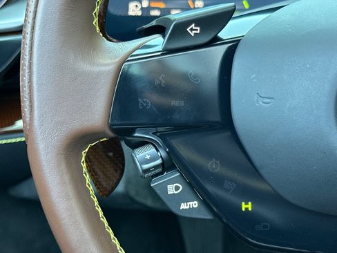 Used 2023 Ferrari SF90 Spider AWD/4WD image 30