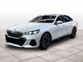 Used 2026 BMW i5 eDrive40 w/ M Sport Package RWD video 1
