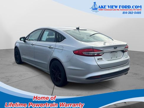 Used 2018 Ford Fusion SE image 5