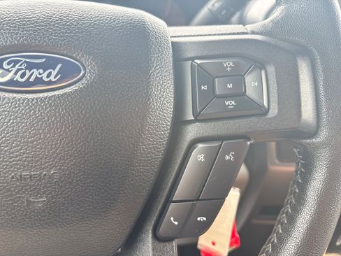 Used 2020 Ford F150 XLT w/ Equipment Group 302A Luxury AWD/4WD image 21