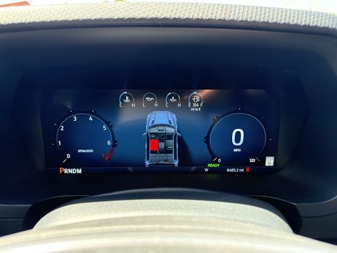 Used 2025 Ford F150 XLT w/ Equipment Group 302A MID AWD/4WD image 17