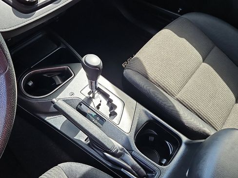 Used 2017 Toyota RAV4 LE image 20