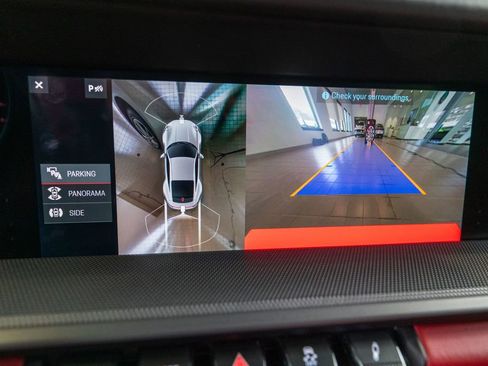 Certified 2020 Porsche 911 Carrera 4S AWD/4WD image 31