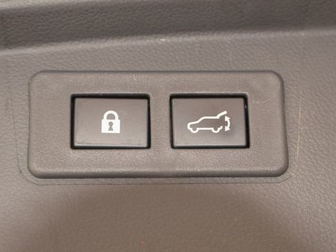 Used 2023 Subaru Outback Premium image 15