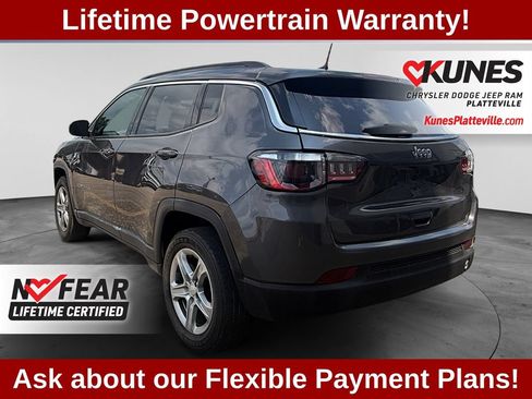Used 2023 Jeep Compass Latitude AWD/4WD image 7