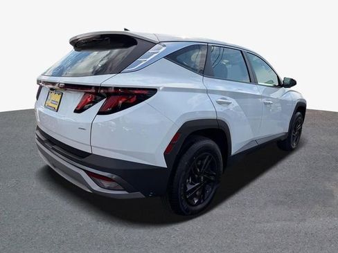 New 2026 Hyundai Tucson SE AWD/4WD image 3