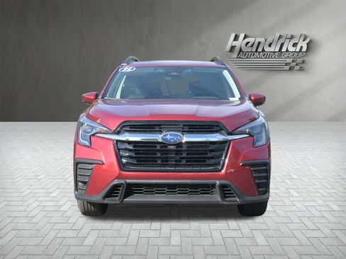 Used 2025 Subaru Ascent Premium AWD/4WD image 3