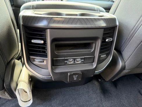 Used 2025 RAM 1500 Big Horn image 25