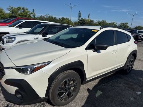 Used 2024 Subaru Crosstrek 2.0i Premium AWD/4WD image 4