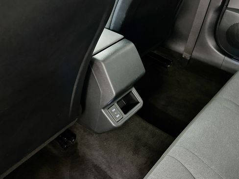 Used 2025 Kia K4 FWD image 28