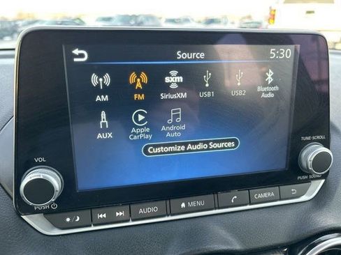 Used 2024 Nissan Sentra SV image 27