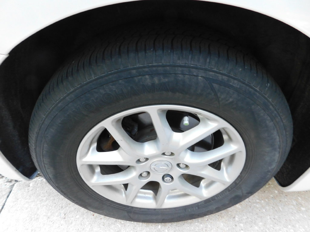 Used 2020 Chrysler Voyager LX w/ Cold Weather Group FWD image 8