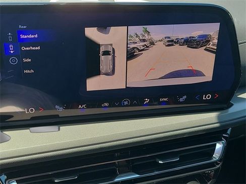 New 2026 Chevrolet Traverse LT w/ Midnight/Sport Edition image 33